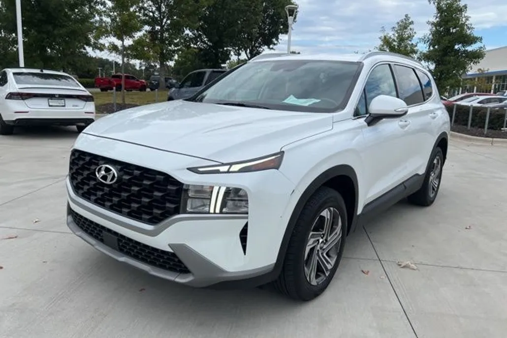 2023 Hyundai Santa Fe SEL photo 1