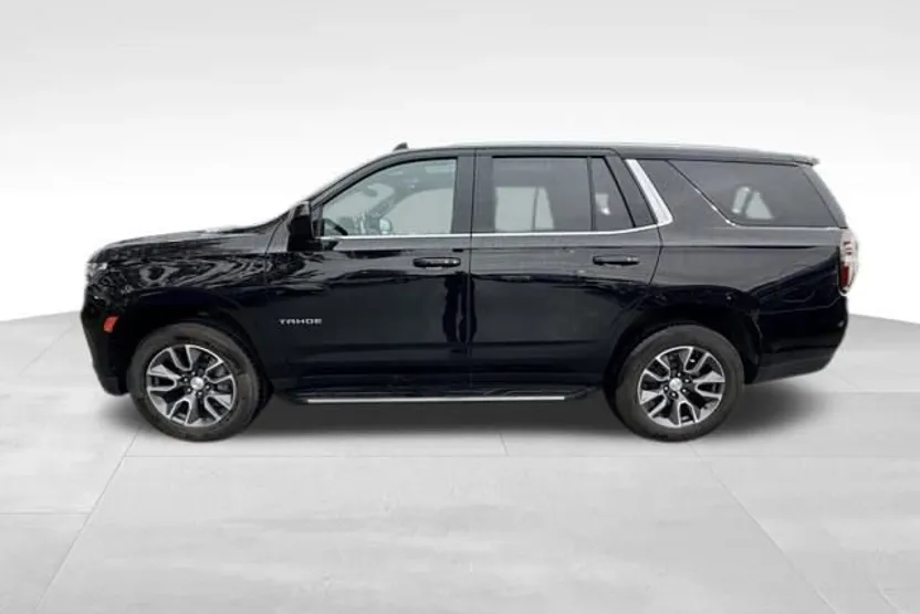 2021 Chevrolet Tahoe LT photo 1