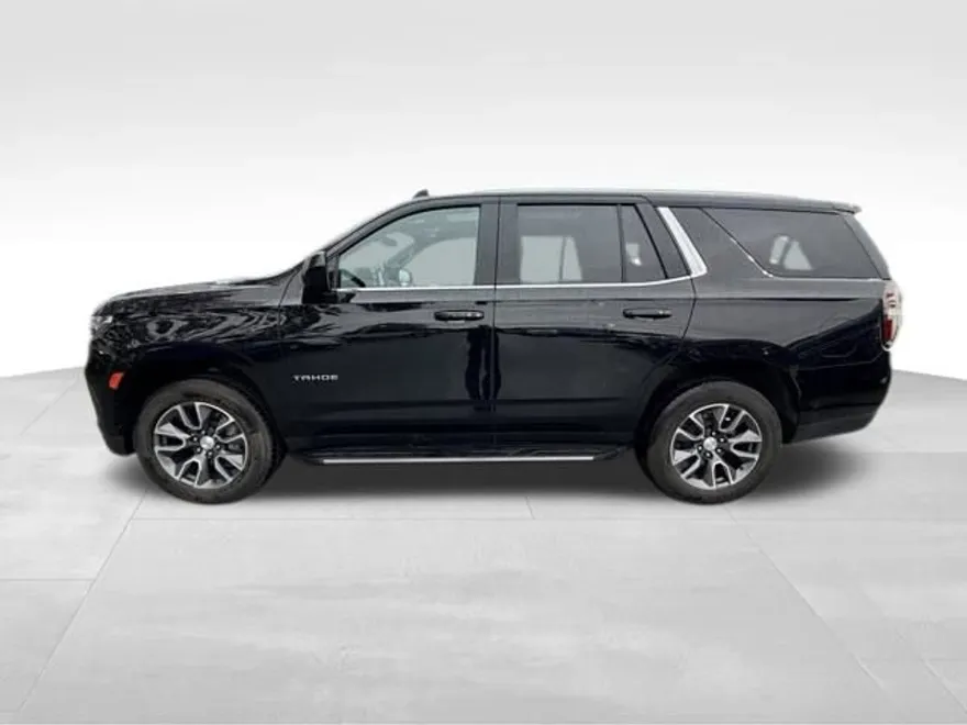 2021 Chevrolet Tahoe LT photo 1