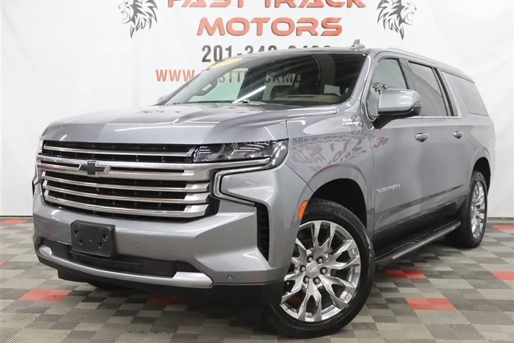 2022 Chevrolet Suburban High Country photo 1