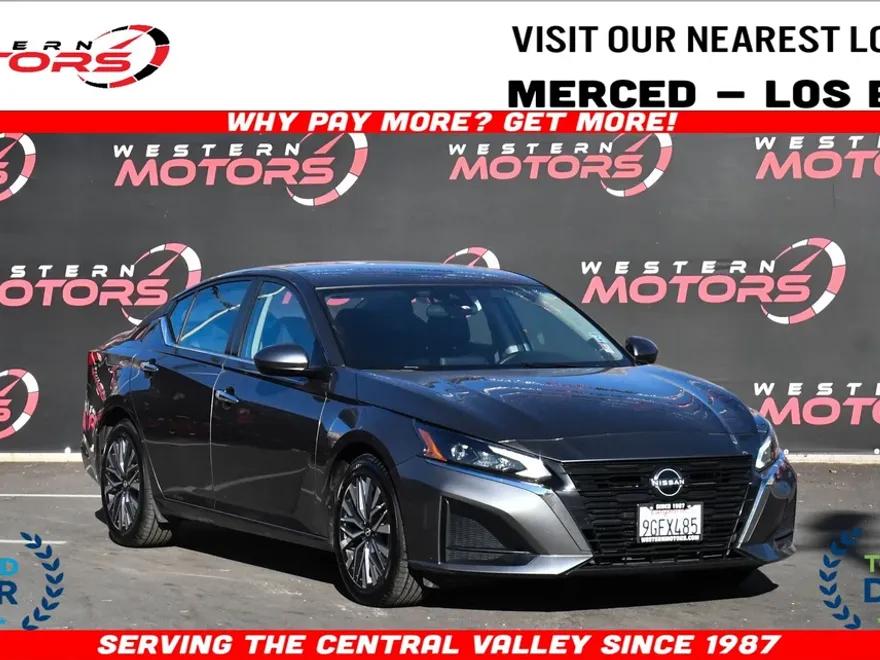 2023 Nissan Altima 2.5 SV photo 1