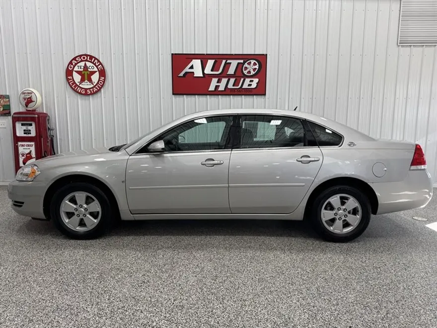 2007 Chevrolet Impala photo 1
