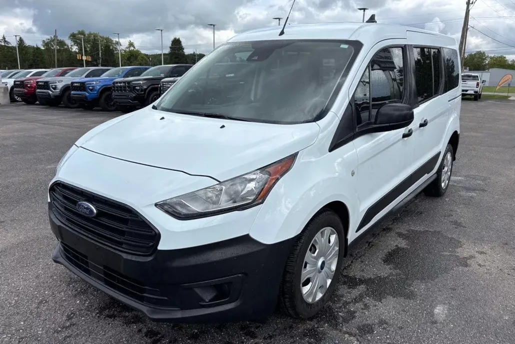 2022 Ford Transit Connect XL photo 1