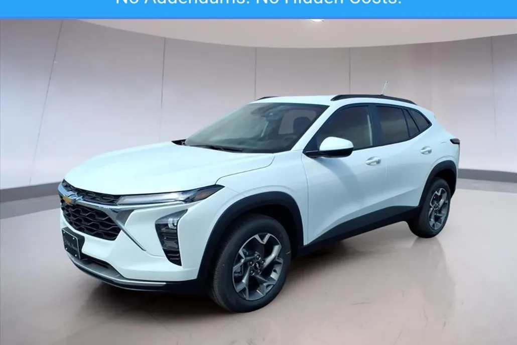 2026 Chevrolet Trax LT photo 1
