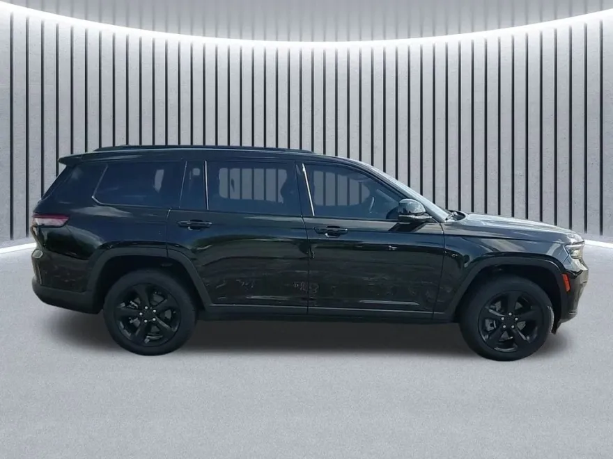 2024 Jeep Grand Cherokee Altitude X photo 1