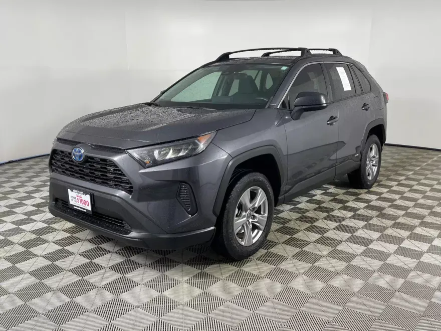 2022 Toyota RAV4 Hybrid LE photo 1