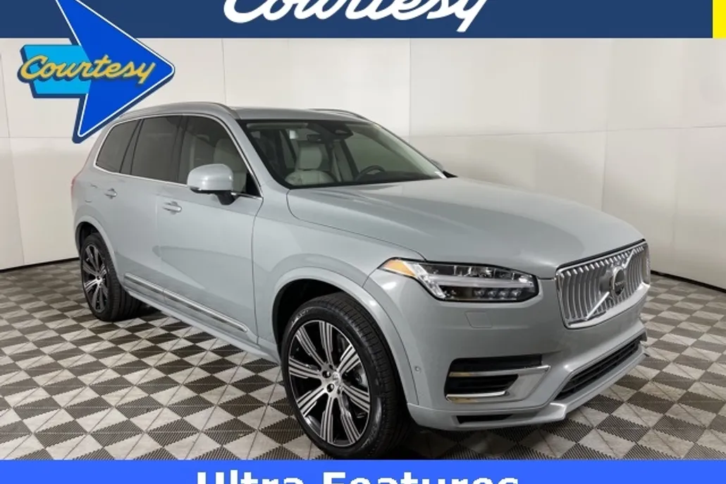 2025 Volvo XC90 T8 AWD photo 1