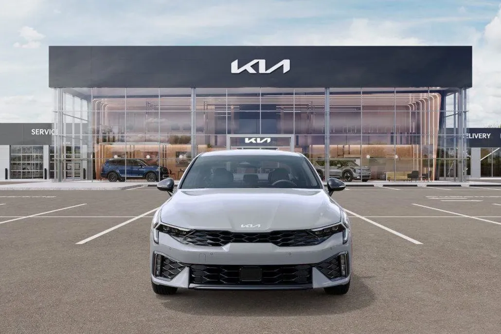 2026 Kia K5 GT-Line photo 1