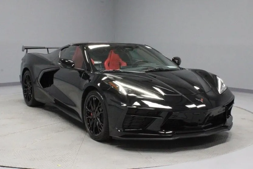 2025 Chevrolet Corvette Stingray photo 1