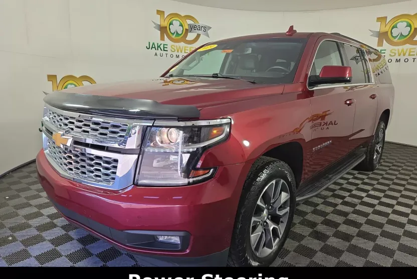 2019 Chevrolet Suburban LT photo 1