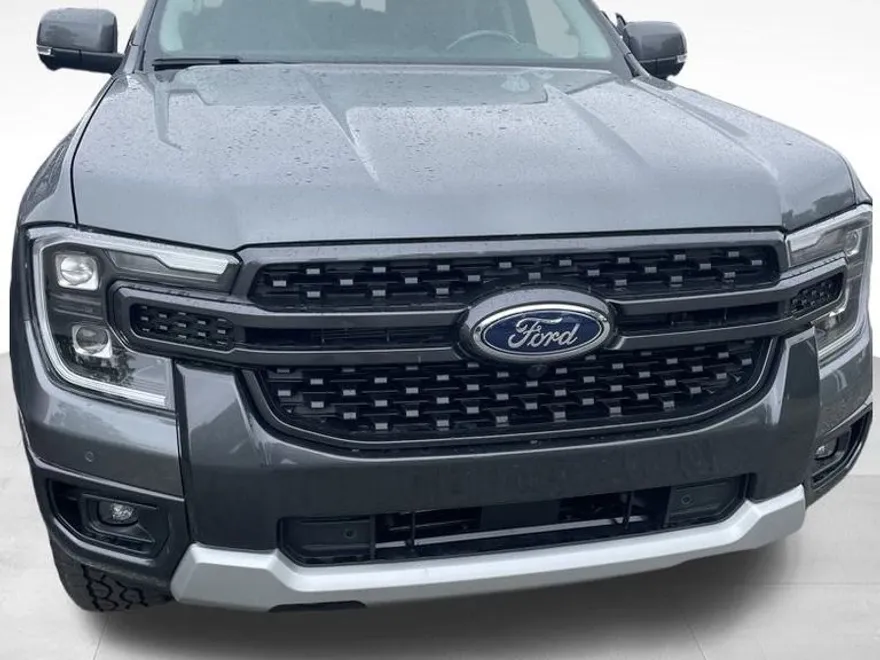 2025 Ford Ranger Lariat photo 1