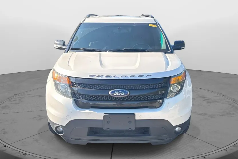 2014 Ford Explorer Sport photo 1