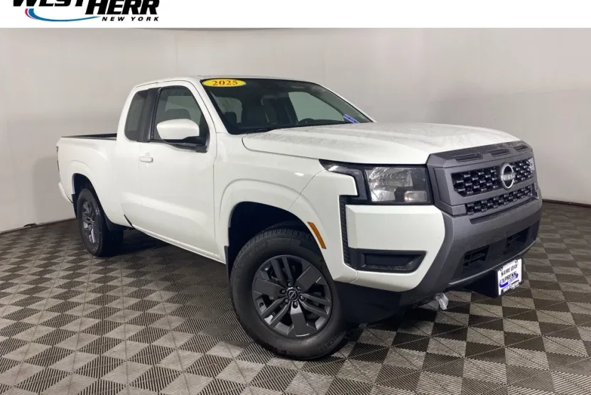 2025 Nissan Frontier SV photo 1
