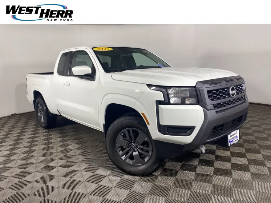 2025 Nissan Frontier SV photo 1
