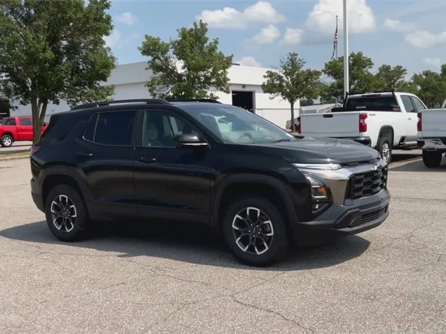 2026 Chevrolet Silverado EV LT photo 1