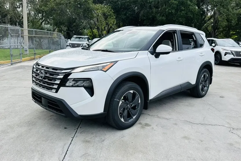 2026 Nissan Rogue SV photo 1