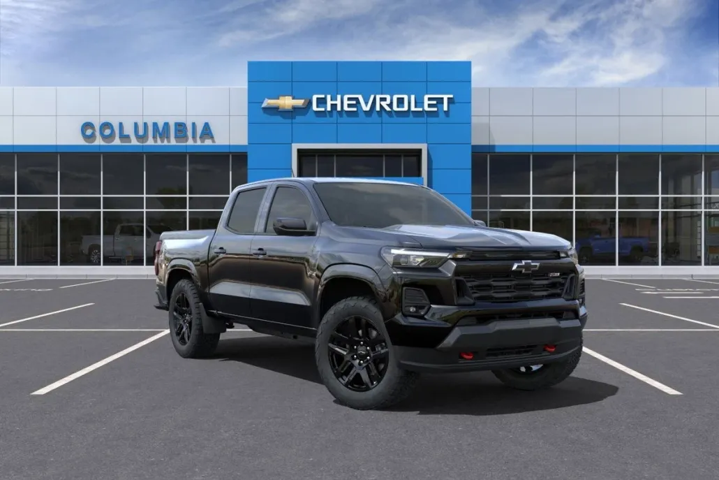 2025 Chevrolet Colorado Z71 photo 1