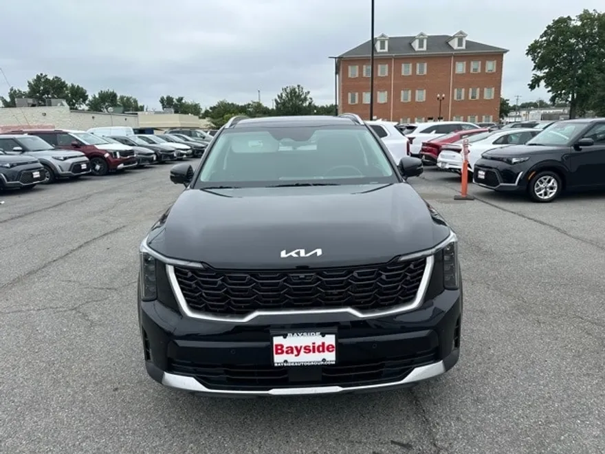 2026 Kia Sorento SX photo 1