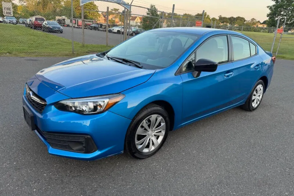 2022 Subaru Impreza Base photo 1