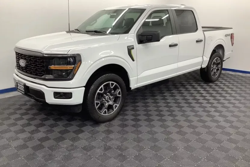 2025 Ford F-150 STX photo 1