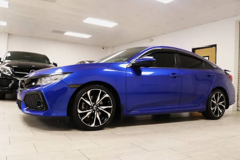 2018 Honda Civic Si photo 1