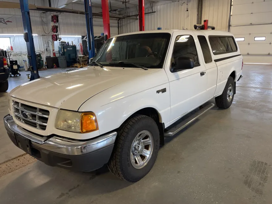 2002 Ford Ranger XLT photo 1