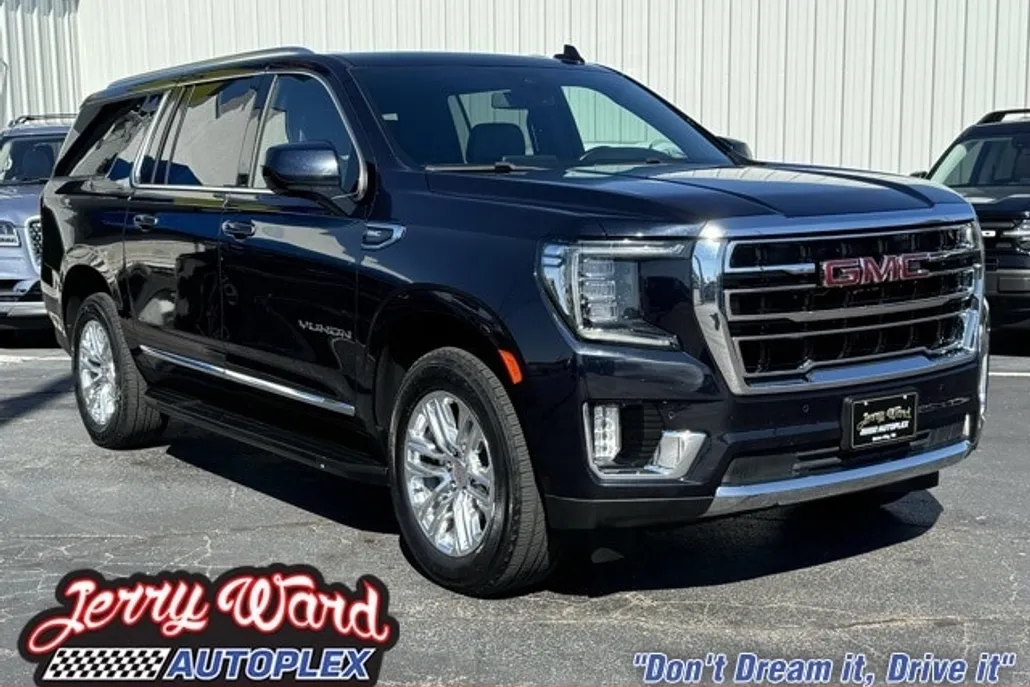 2023 Gmc Yukon XL SLT photo 1