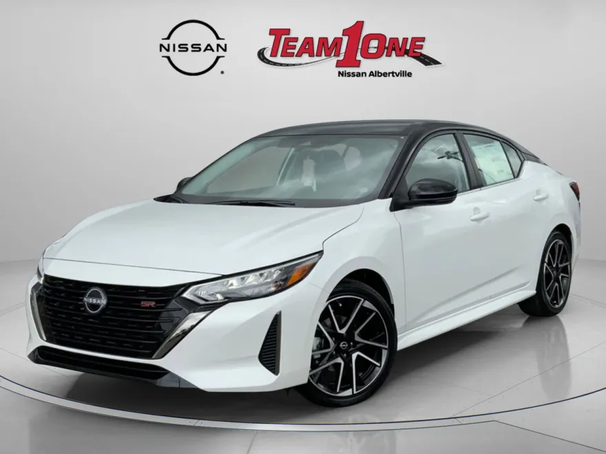 2025 Nissan Sentra SR photo 1