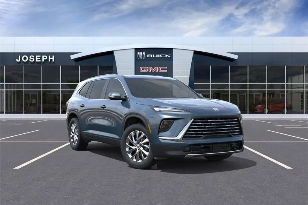 2026 Buick Enclave Preferred photo 1