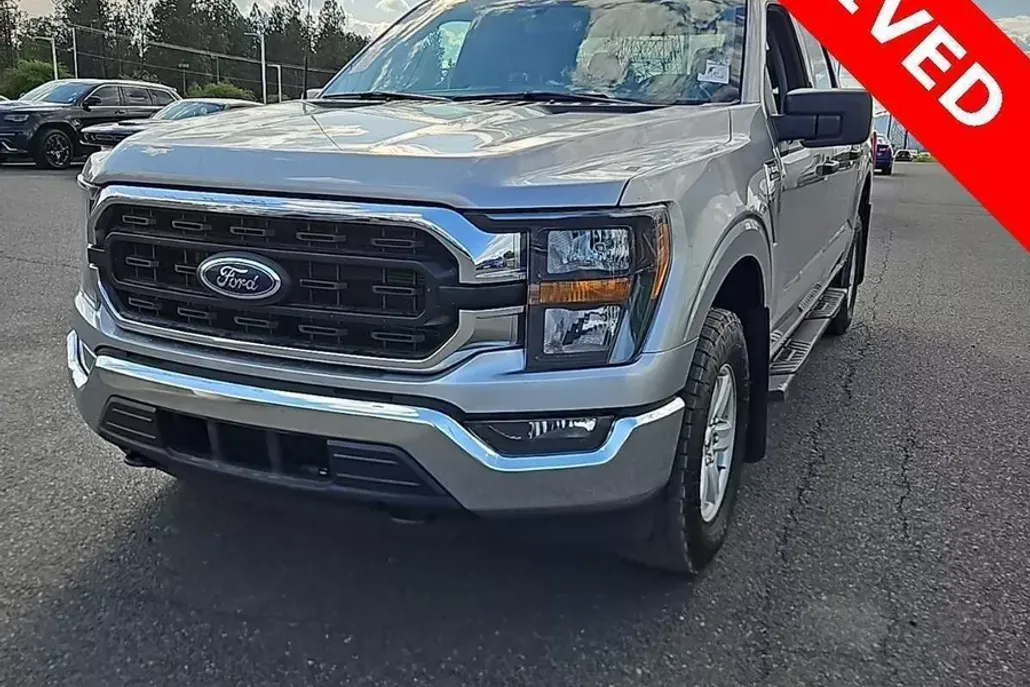2023 Ford F-150 XLT photo 1