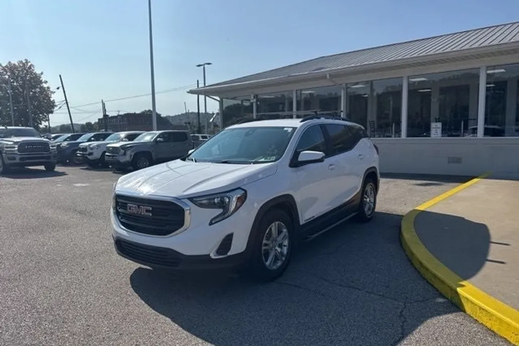2021 Gmc Terrain SLE photo 1