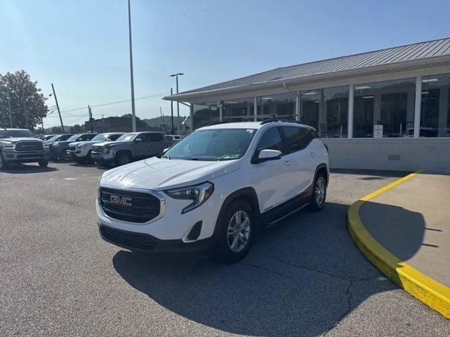 2021 Gmc Terrain SLE photo 1