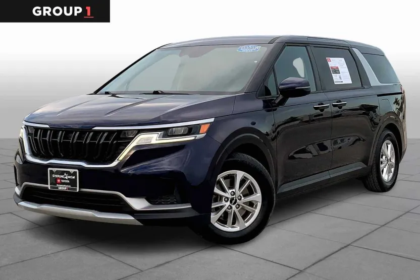 2022 Kia Carnival LXS photo 1