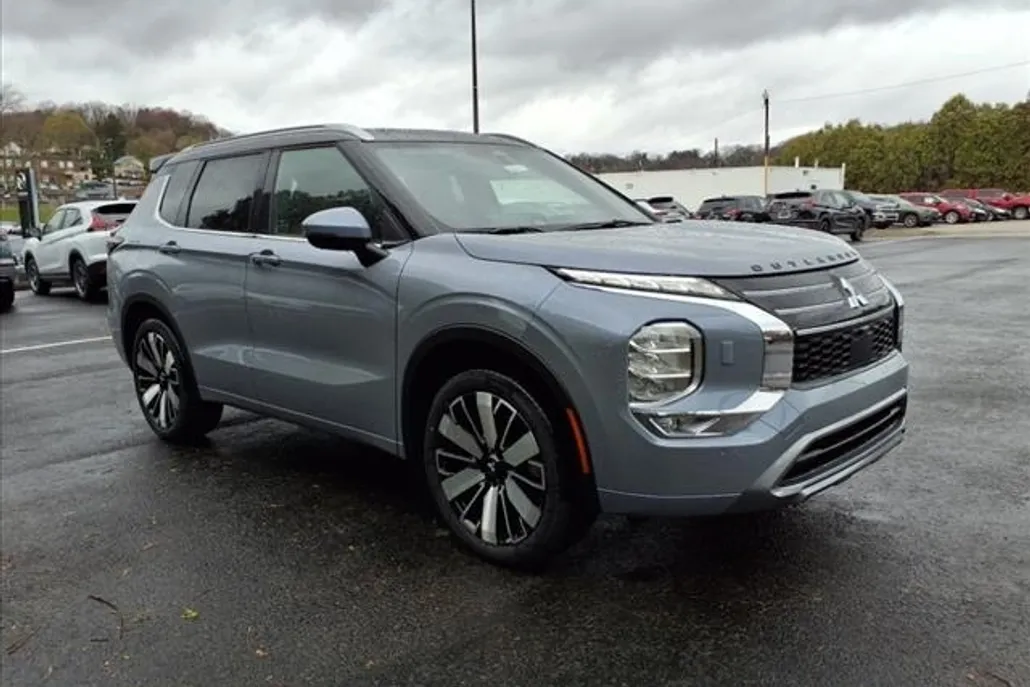 2025 Mitsubishi Outlander SEL GT photo 1