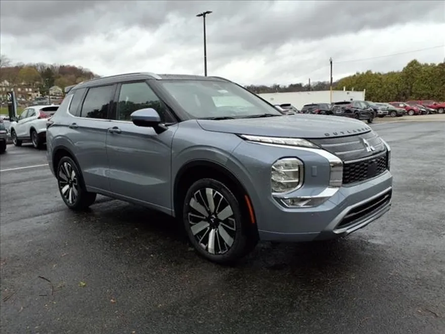 2025 Mitsubishi Outlander SEL GT photo 1