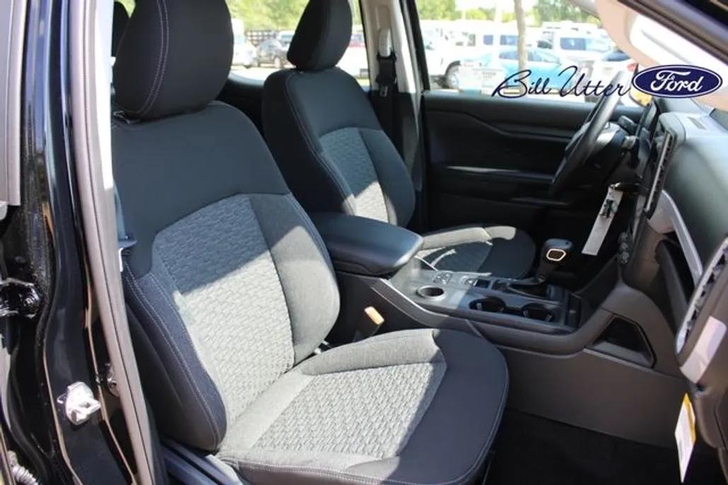 2025 Ford Ranger XL photo 1