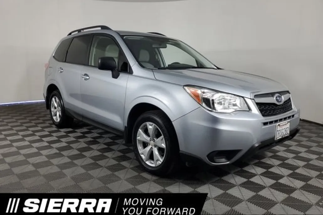 2016 Subaru Forester 2.5i photo 1
