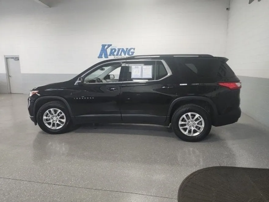2021 Chevrolet Traverse Cloth photo 1