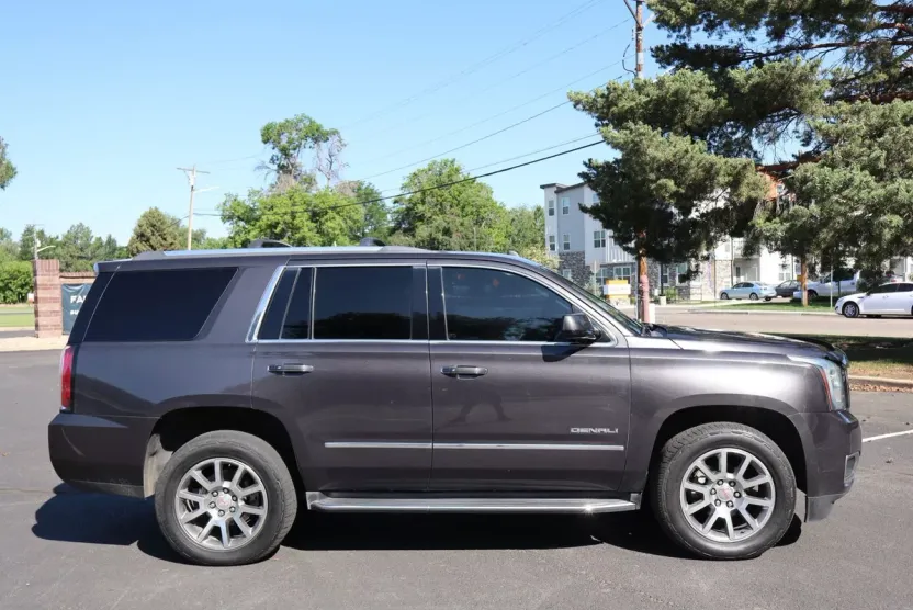 2018 Gmc Yukon Denali photo 1
