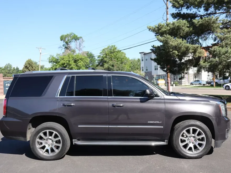 2018 Gmc Yukon Denali photo 1