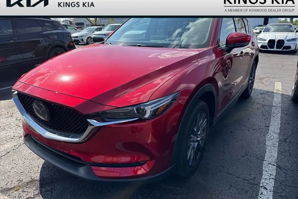 2021 Mazda CX-5 Signature photo 1