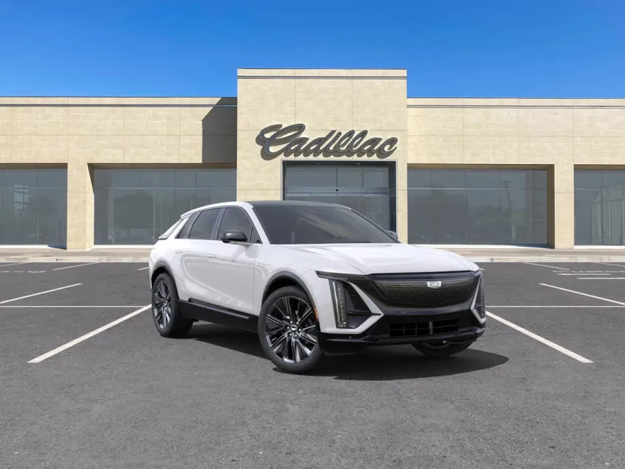 2025 Cadillac Lyriq Sport photo 1