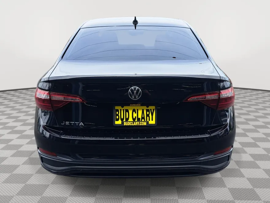 2023 Volkswagen Jetta Sport photo 1