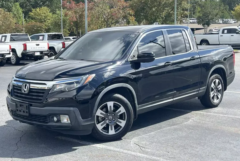 2017 Honda Ridgeline RTL photo 1