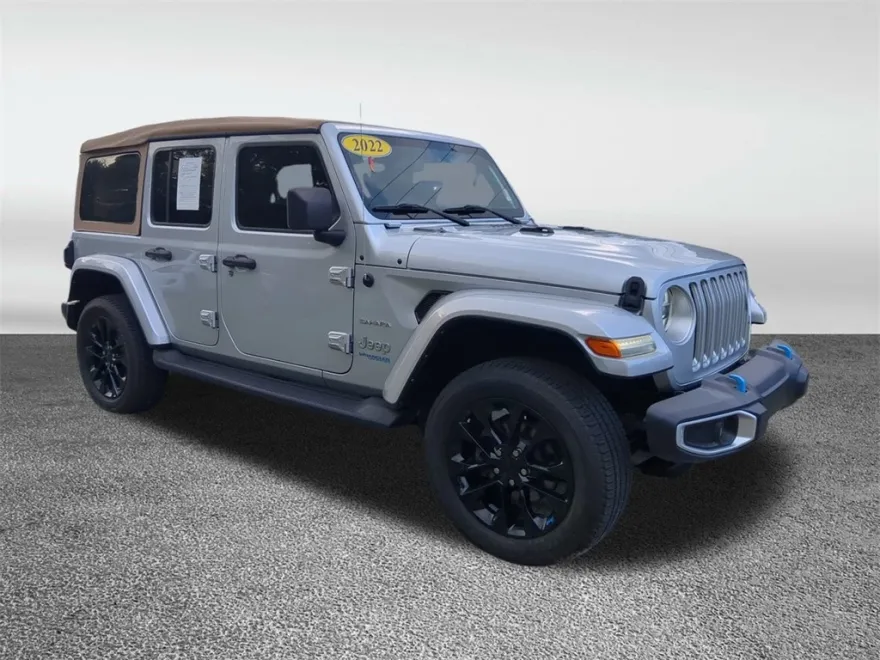 2022 Jeep Wrangler Unlimited Sahara 4xe photo 1