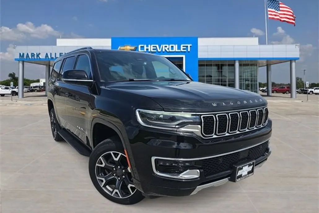2023 Jeep Wagoneer Series III photo 1