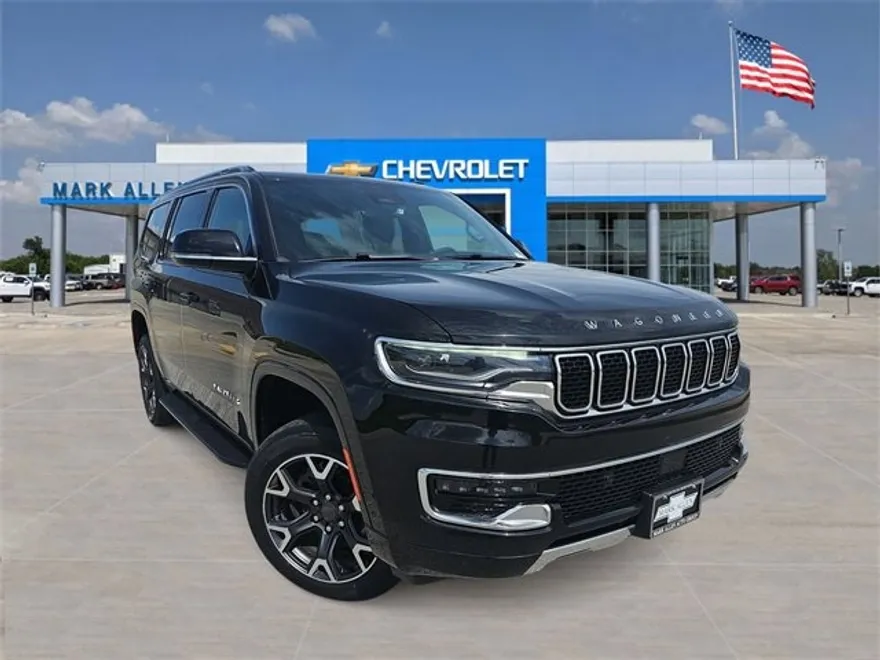 2023 Jeep Wagoneer Series III photo 1