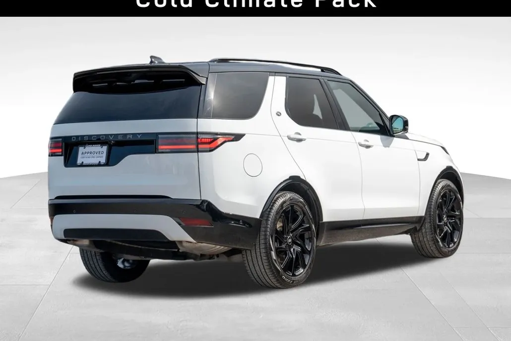 2024 Land Rover Discovery SE photo 1