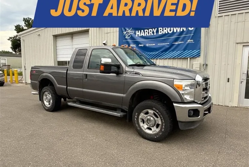 2011 Ford F-350 XLT photo 1