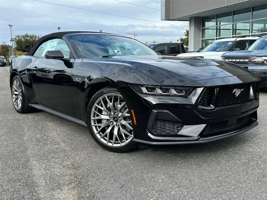 2024 Ford Mustang GT Premium Convertible photo 1
